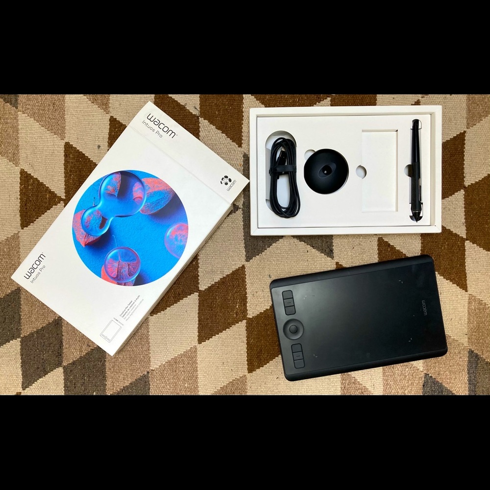 Wacom Intuos Pro PTH460K0A